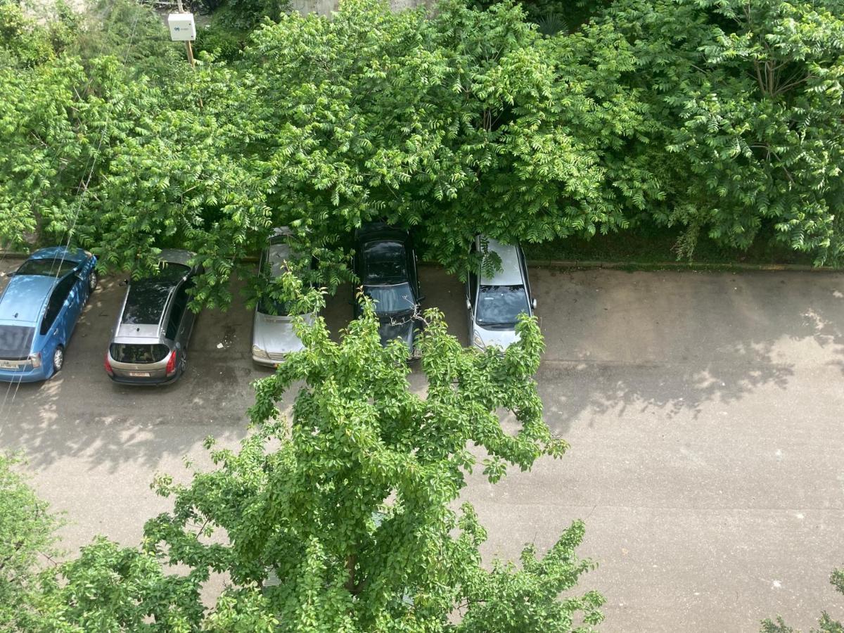 Apartment Near The Sea Batumi Bagian luar foto